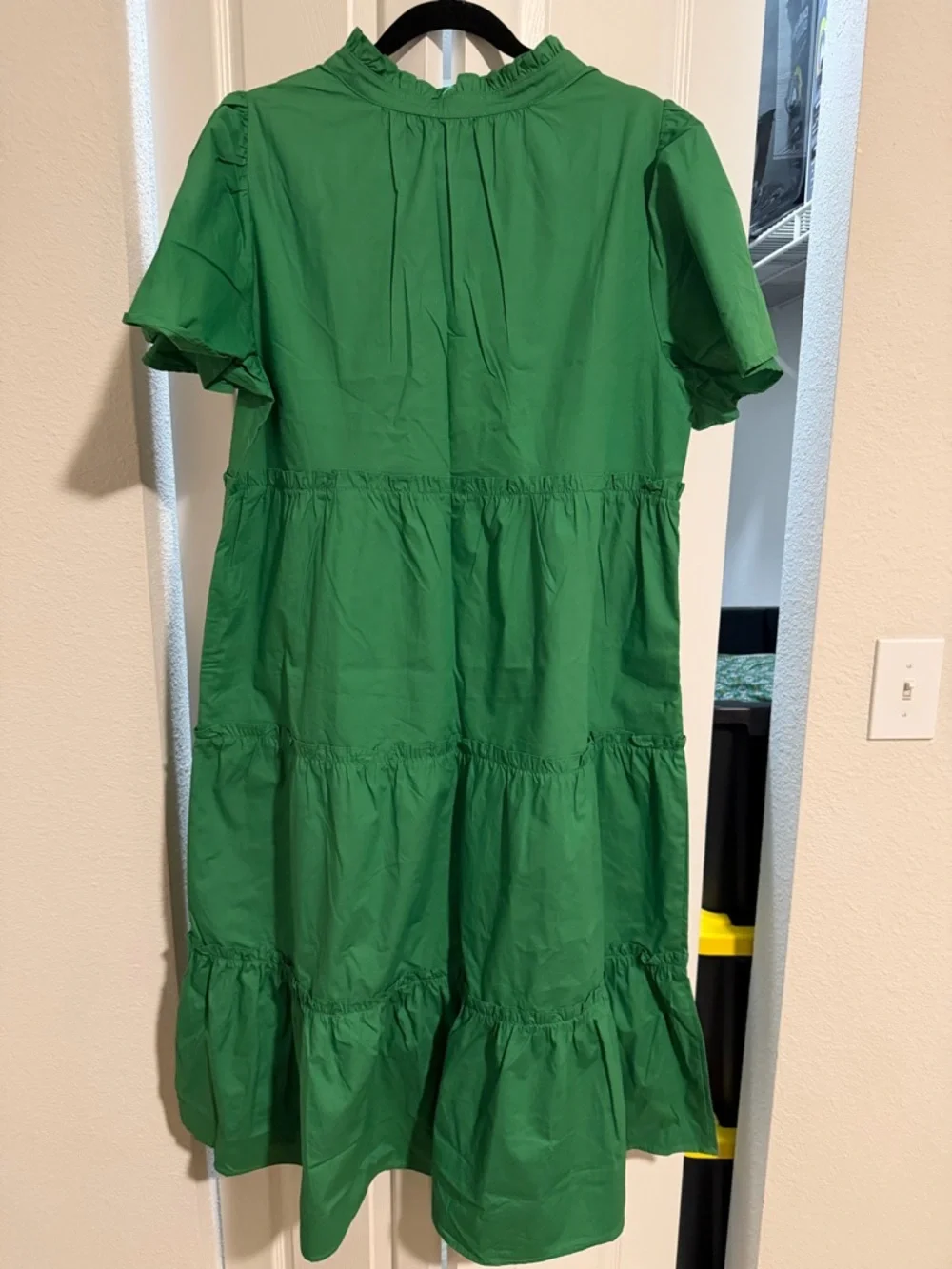 🇺🇸🎉Green Tiered Summer Dress - Picture 3 of 3